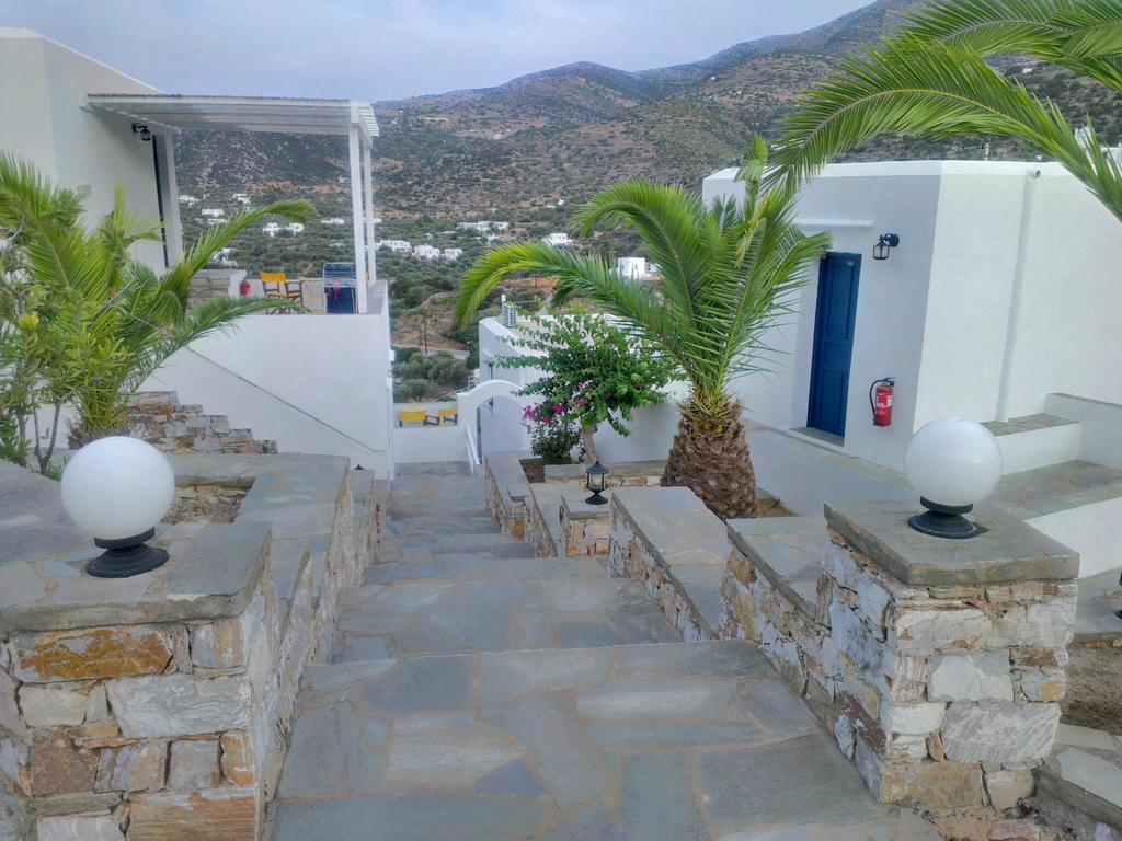Venikouas Hotel Platis Gialos  Exteriör bild