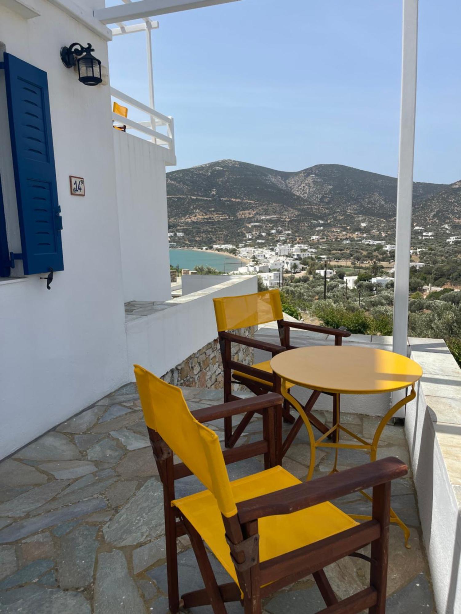 Venikouas Hotel Platis Gialos  Exteriör bild